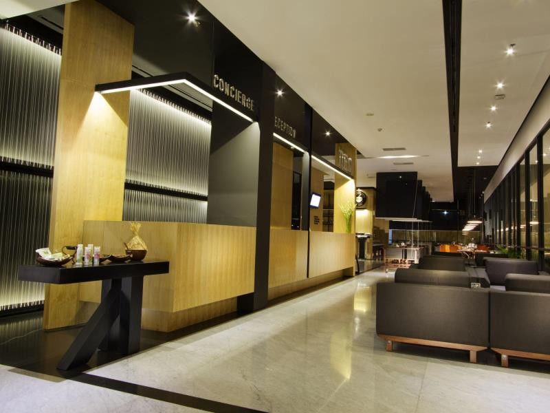Neo Hotel Tendean Jakarta By Aston Exterior foto